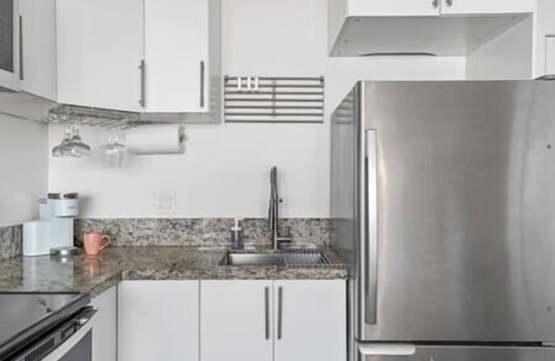 University Heights Apartamento | Studio Verde- Free Parking, Central North Park