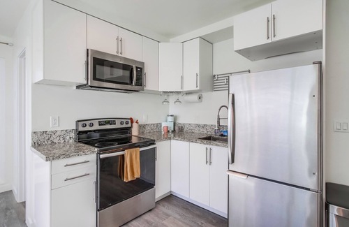 University Heights Apartamento | Studio Verde- Free Parking, Central North Park