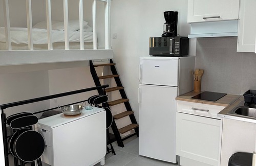 Vendays-Montalivet Apartamento | Studio, very well located 100 m from the beach, Air-conditioned one parking space