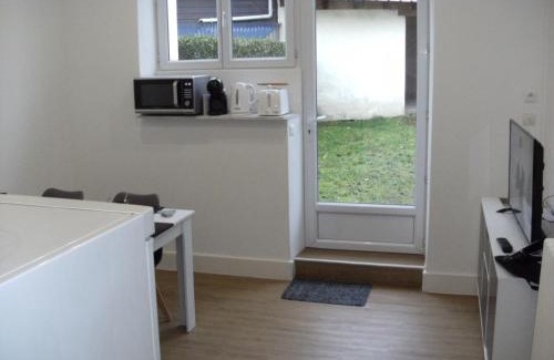 Vic-sur-Cere Apartamento | studio Vic 2.4
