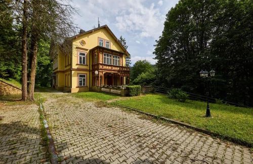 Janske Lazne Apartamento | Studio Villa Belvedere-5 by Interhome