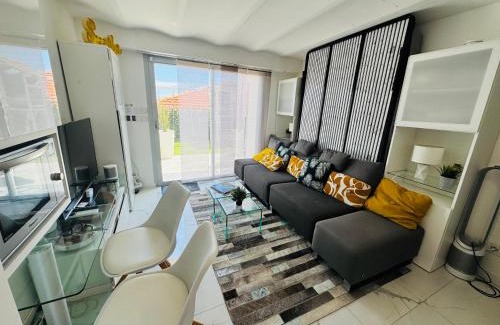 Roquebrune-Cap-Martin Apartamento | Studio vue mer dans villa moderne