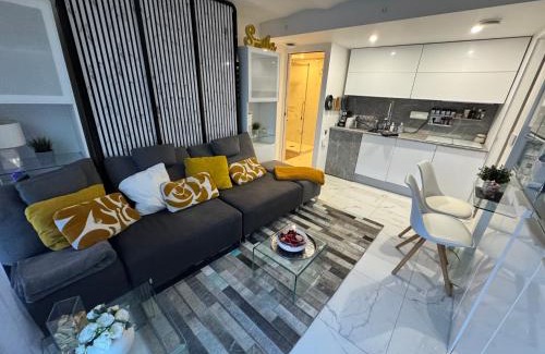Roquebrune-Cap-Martin Apartamento | Studio vue mer dans villa moderne