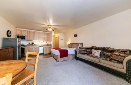 Truckee Casa | Studio w/Kitchen 2nd Floor #213 at Donner Lake Village