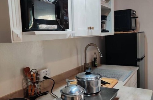St. John's Apartamento | Studio w/seaview. Near Beach. On-site car rental.