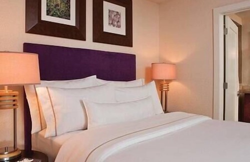 Estate Chocolate Hole and Great Cruz Bay Complejo | Studio Westin St. Johns Virgin Grand Villas Resort, Pool, Hot Tub