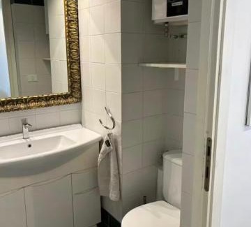 Beausoleil Apartamento | Studio with access to pool