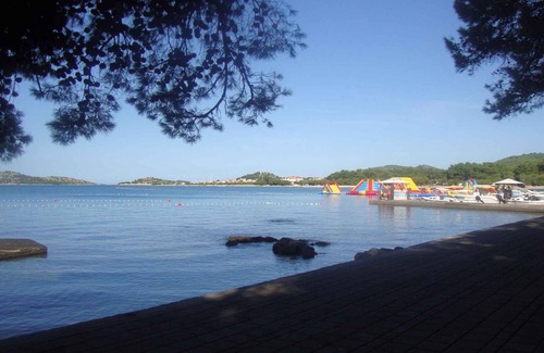 Vodice Apartamento | Apartamento vacacional con balcón y aire acondicionado