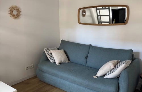 Bessancourt Apartamento | Studio with mezzanine, fast Wi-Fi, 5 min from train station, 30 min from Paris