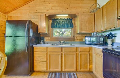 Eureka Springs Apartamento | Studio with Mtn Views, 1 Mi to Thorncrown Chapel!