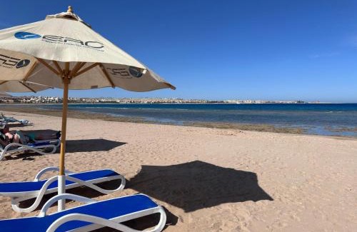 Sahl Hasheeh Apartamento | Studio with Pool View C106 -Al Saraya Sahl Hasheesh by Peaks
