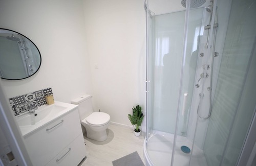 Cambrai Apartamento | Studio with private courtyard 3 minutes from downtown Cambrai