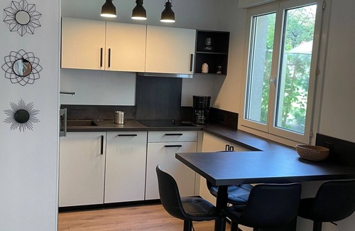 Villette Gare Apartamento | Studio with private outdoor living in Part Dieu