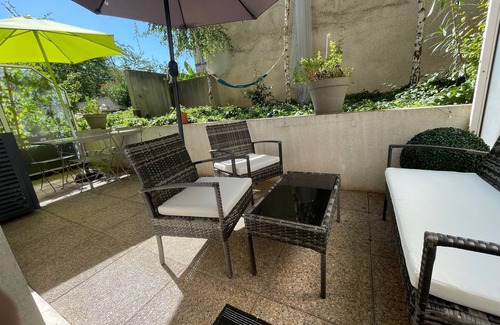 Villette Gare Apartamento | Studio with private outdoor living in Part Dieu