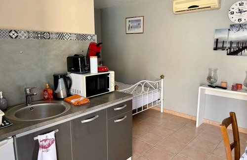 Montayral Apartamento | Studio "" with Shared Pool, Wi-Fi and Air Conditioning