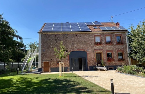Losheim am See Apartamento | Studio with terrace incl. use of wellness garden - Bauernhaus Loth - exclusive
