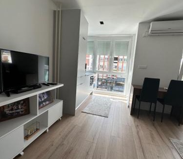 Mejë Apartamento | Studio Y