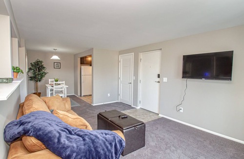 Kettering Apartamento | Studio Zen near Kettering Hospitals & Shopping