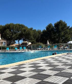 Balaruc-les-Bains Apartamento | Studio zen piscine