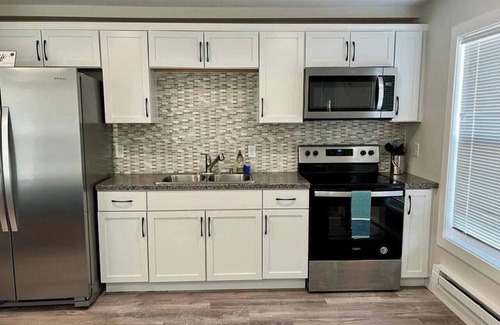 Sioux Falls Casa | StudioHome,W/D in Unit,Full Kitchn,NearHospitals