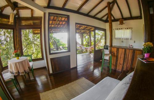 Praia do Rosa Cabina | Studios do Barão - Conforto e privacidade em meio à natureza