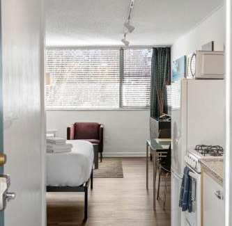 Brookwood Casa | Studios On 25th by BCA Furnished Apartments Studio 03 C