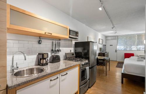 Brookwood Casa | Studios On 25th by BCA Furnished Apartments Studio 16 D