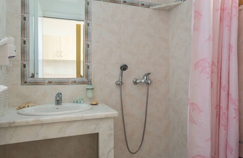 Skiathos Town Hotel | Studios Ritsa