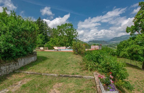 Camporgiano Casa | Preciosa casa de vacaciones privada con WIFI, piscina privada, TV, mascotas permitida y aparcamiento