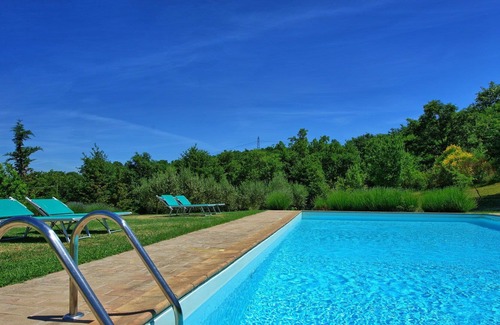 San Casciano dei Bagni Villa | Casa de vacaciones privada con WIFI, piscina privada, TV, patio, vista panorámica, aparcamiento