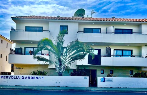 Pervolia Apartamento | Stunning 1-Bed Apartment in Larnaca near the sea