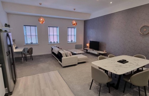 Birmingham Apartamento | Stunning 1 Bed Apt Minutes From Bham City Centre