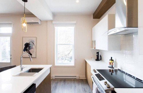 Mile End Apartamento | Stunning 1 Bedroom in Mile End by Denstays