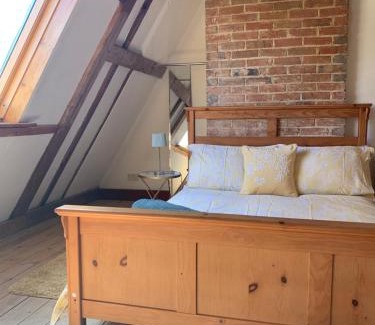 Hythe Apartamento | Stunning 1 bedroom self contained apartment
