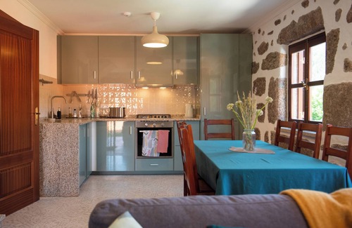 Vila do Mato Casa | Stunning 10 bedroom quinta, sleeps 20 escape to nature for the perfect getaway.