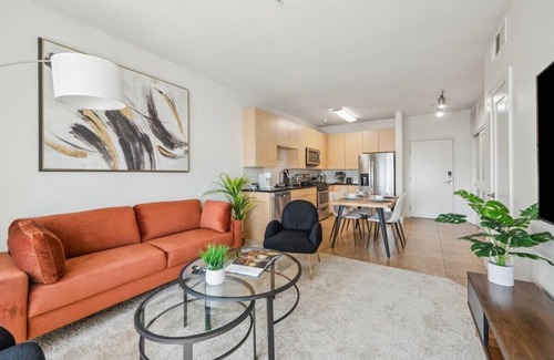 Marina del Rey Apartamento | Stunning 1bdr apartment in MDR pool,parking,gym