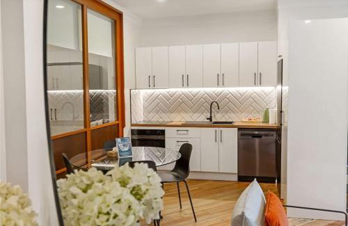 Auckland Central Business District Apartamento | Stunning 1BR Apt in Heritage Hotel by Zodiak Stays
