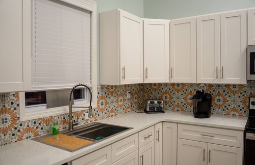 Rogersville Condominio | Stunning 2-Bed, 1-Bath Condo Overlooking Blue Water Creek