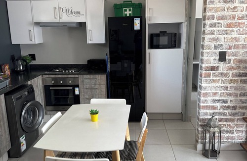 Nelspruit Apartamento | Stunning 2-bedroom, 2 bathrooms apartment in Green Valley Estate: Home to Nature