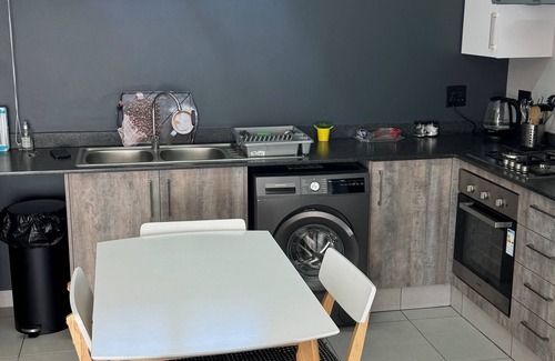 Nelspruit Apartamento | Stunning 2-bedroom, 2 bathrooms apartment in Green Valley Estate: Home to Nature