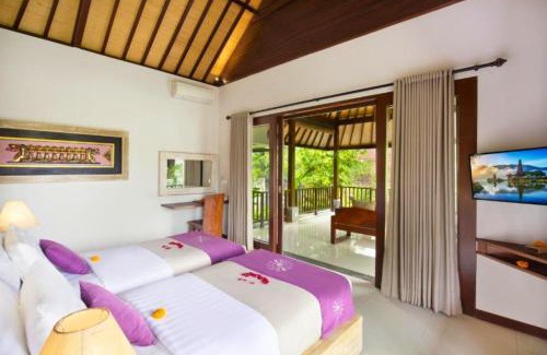 Kenderan Villa | Stunning 2 BR Private Pool Villa ZN63