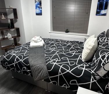 Welford Apartamento | Stunning 2-flat in Leicester!