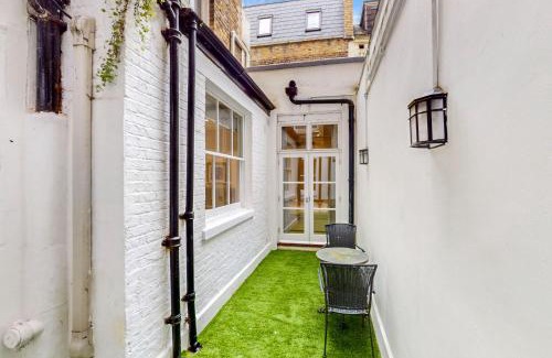 Queen's Gate Apartamento | Stunning 2BD flat in South Kensington with a patio