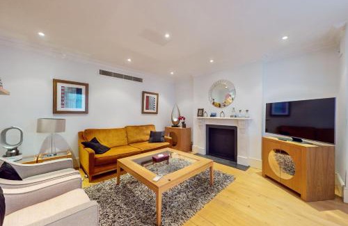 Queen's Gate Apartamento | Stunning 2BD flat in South Kensington with a patio