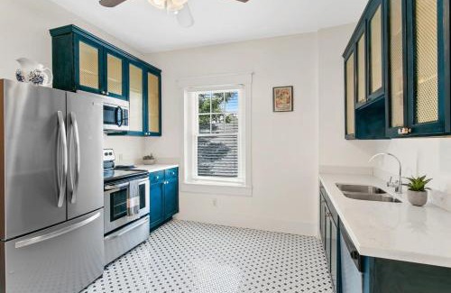 Lower Garden District Apartamento | Stunning 2BD luxury apt perfect NOLA location