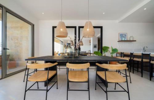 El Tezal Casa | Stunning 2BR PH with Views and Private Rooftop