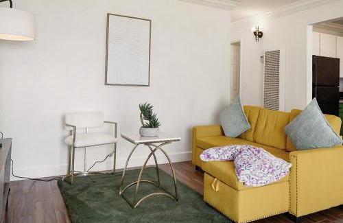 Pacifica Apartamento | Stunning 2BR with Ocean, Mountain & Sunset Views