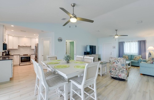 Breezeswept Beach Estates Casa | Stunning 3 bed 2 bath Pool Home with Open Water Views