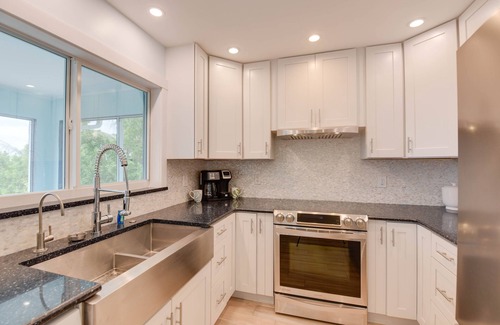 Breezeswept Beach Estates Casa | Stunning 3 bed 2 bath Pool Home with Open Water Views