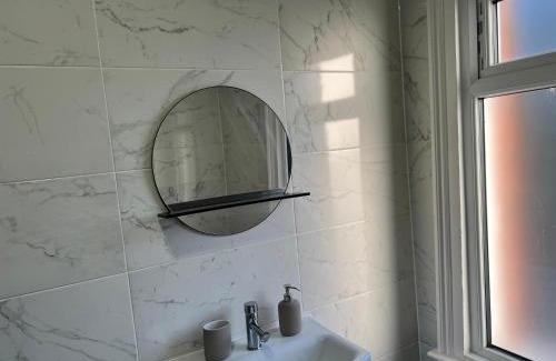 Reading Casa | Stunning 3 BED 2BATH house w/parking